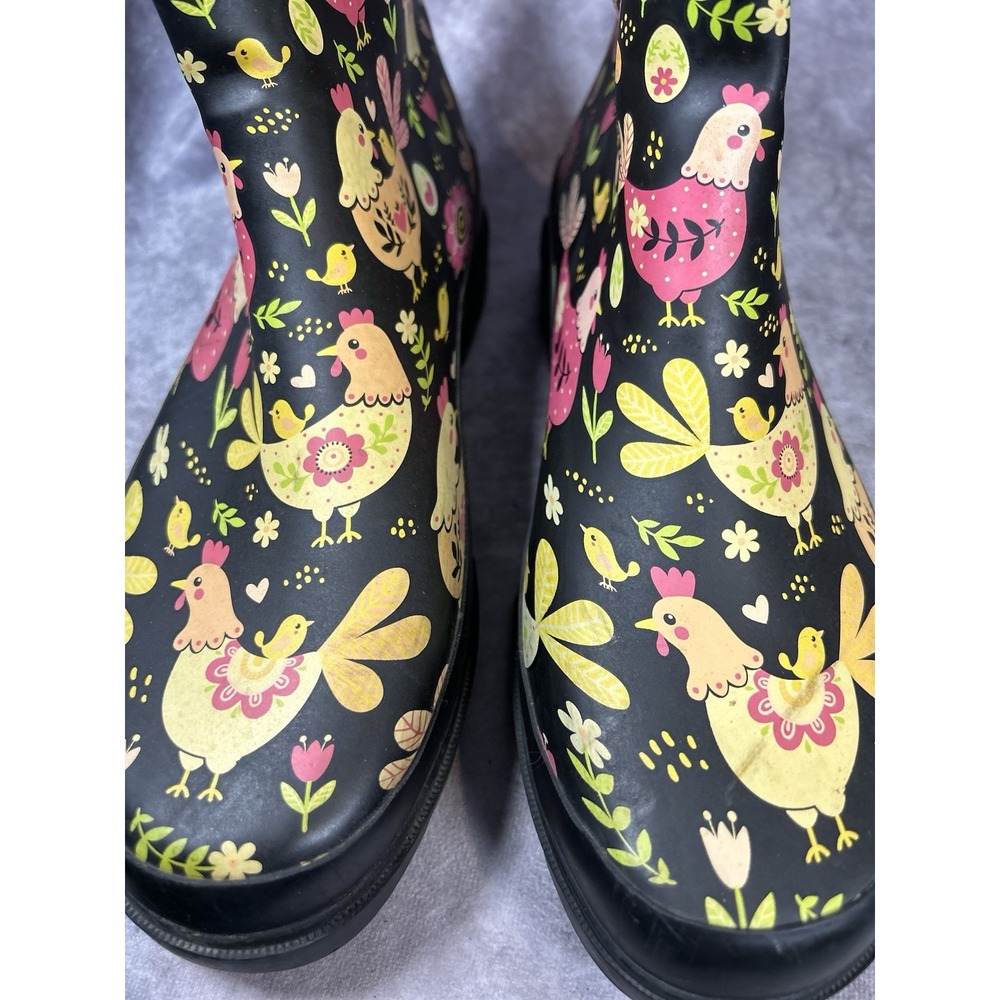 Western Chief Women's 10 Chicken Hen Print Rubber Rain Boots Mid Calf Farm